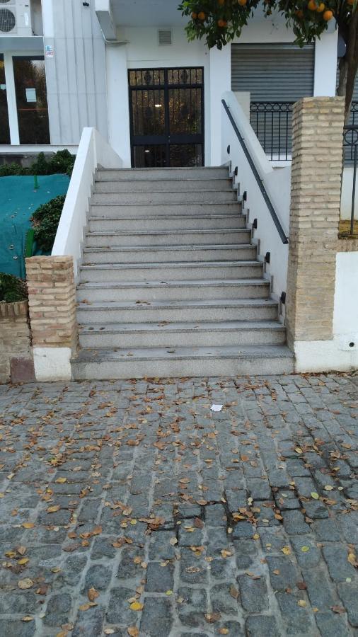 Apartamento Con Vistas Al Rio Guadalquivir En Triana, Sevilla Kültér fotó